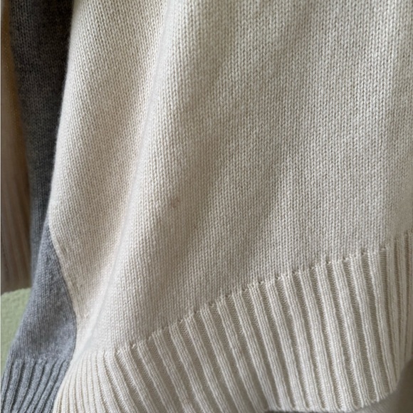 Eileen Fisher Cashmere Blend Oversized Two Tone Cream Gray Sweater Size Large/XL - Picture 5 of 9